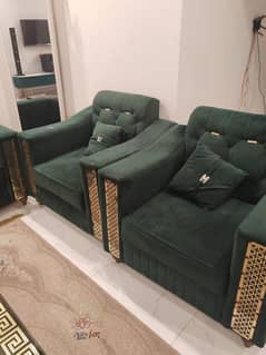 Premium and luxurious 5 seater sofa