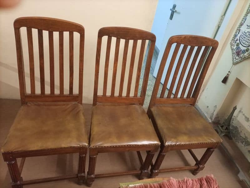 6 seater dining table 3