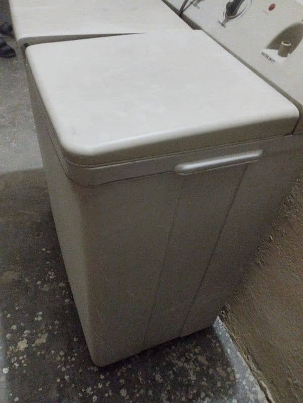 washing machine with dryer. 2