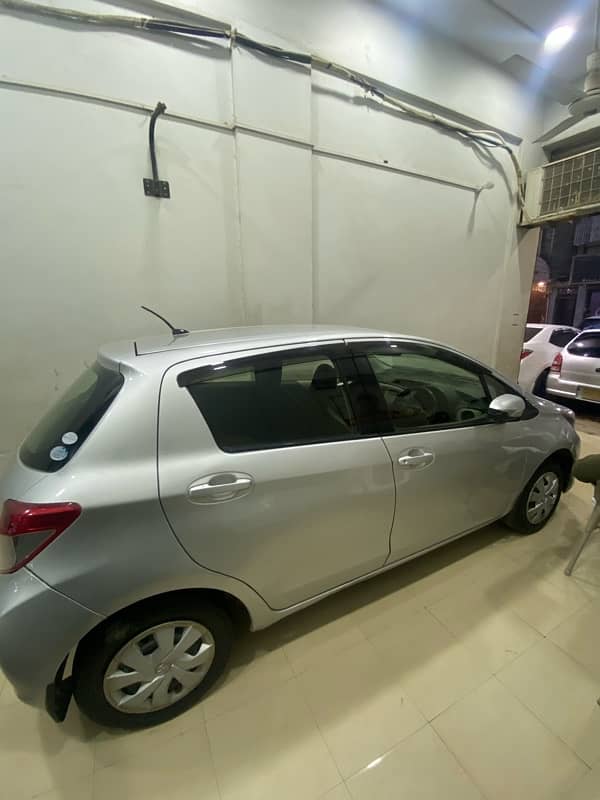 Toyota Vitz 2012 8