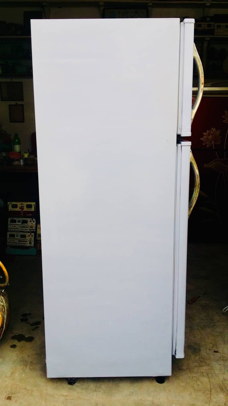 SUPER GENERAL Fridge, Made In Japan, Just Like A Brand New, Guarantee 2