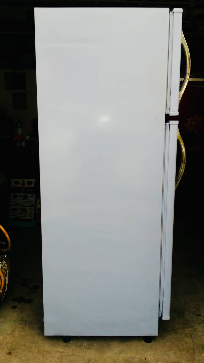 SUPER GENERAL Fridge, Made In Japan, Just Like A Brand New, Guarantee 3