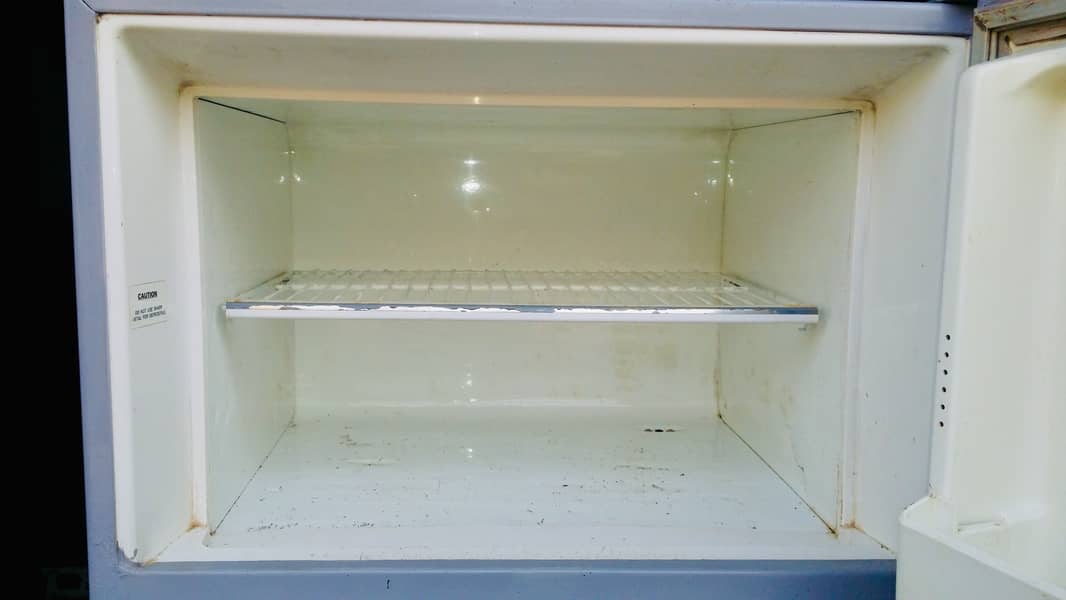 SUPER GENERAL Fridge, Made In Japan, Just Like A Brand New, Guarantee 8