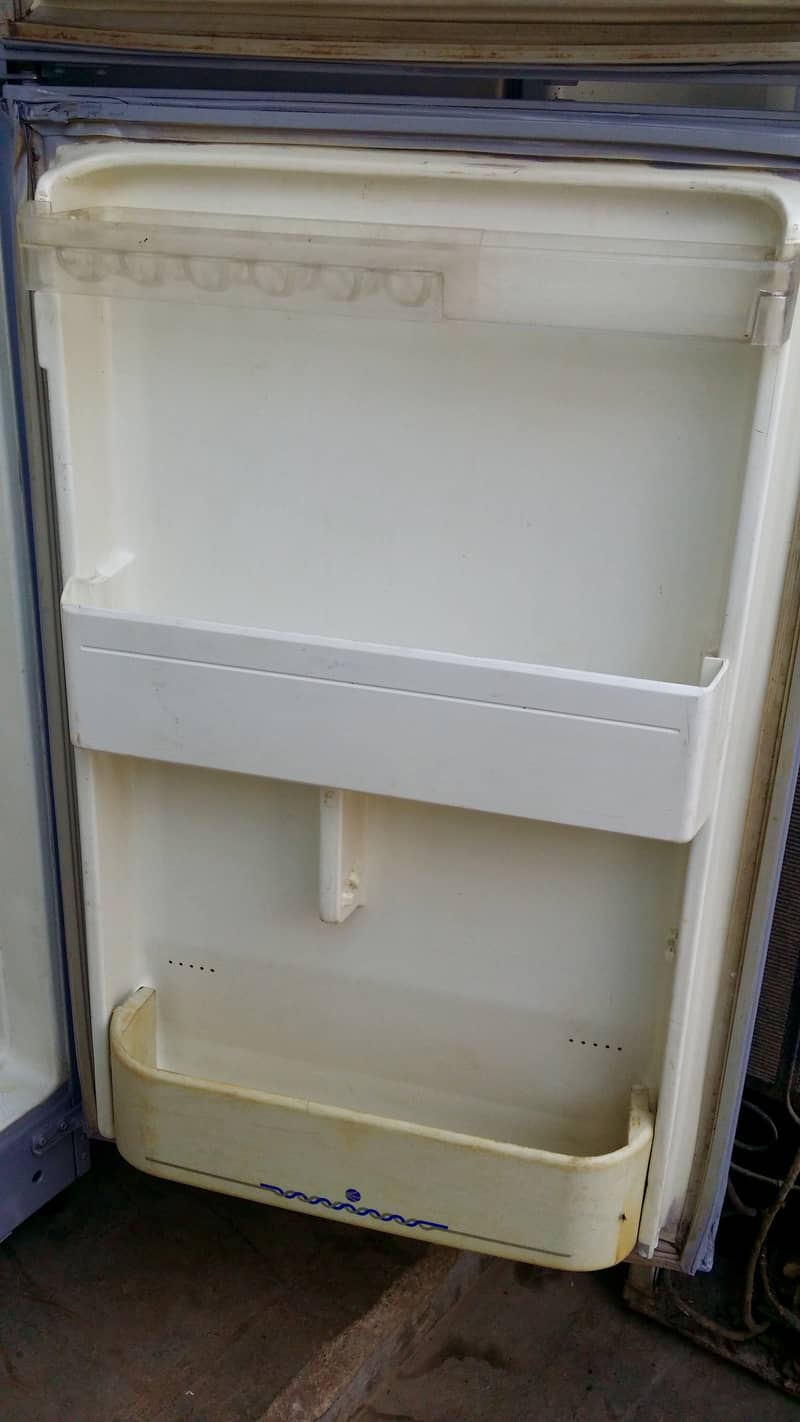 SUPER GENERAL Fridge, Made In Japan, Just Like A Brand New, Guarantee 14