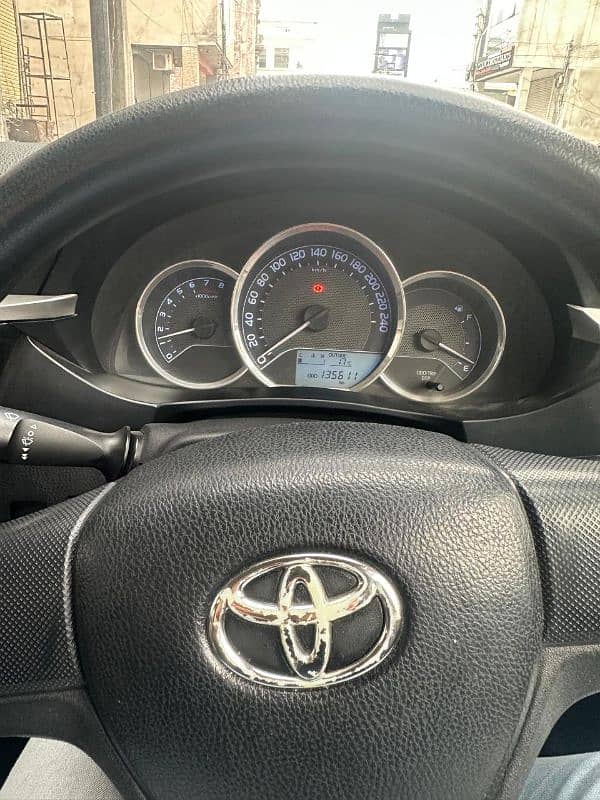 Toyota Corolla GLI 2014 2