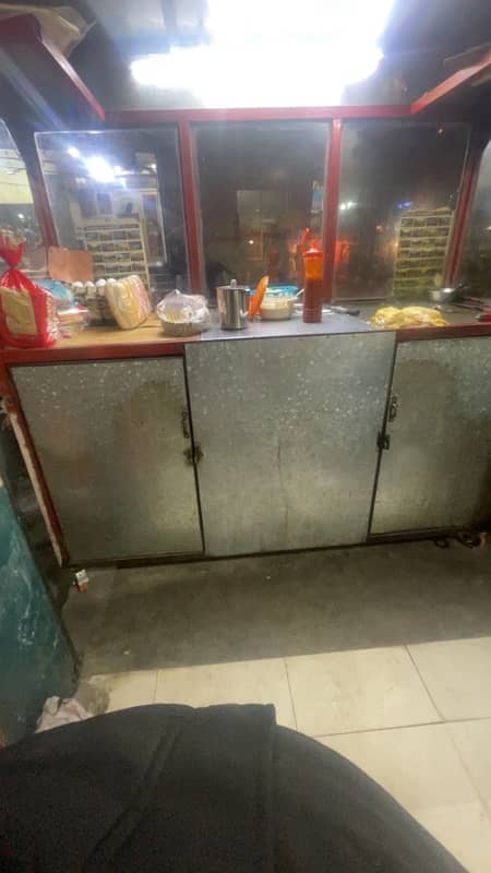 food cooking counter. 03024412700 1