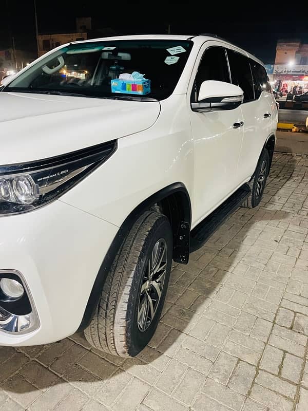 Toyota Fortuner 2017 6