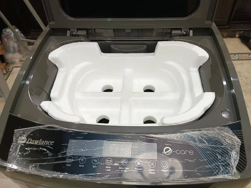 Dawlance automatic washing machine 1