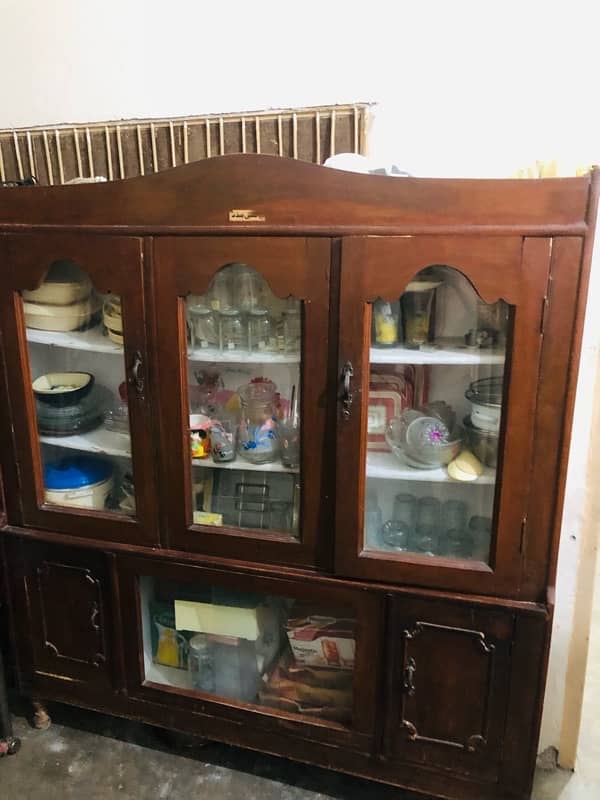 showcases 2