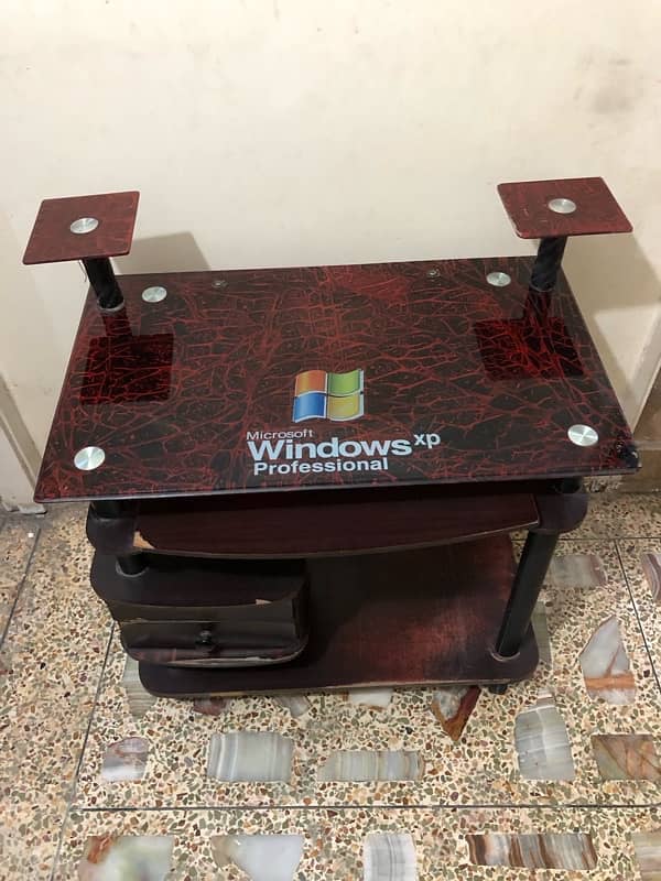 COMPUTER TROLLEY 2