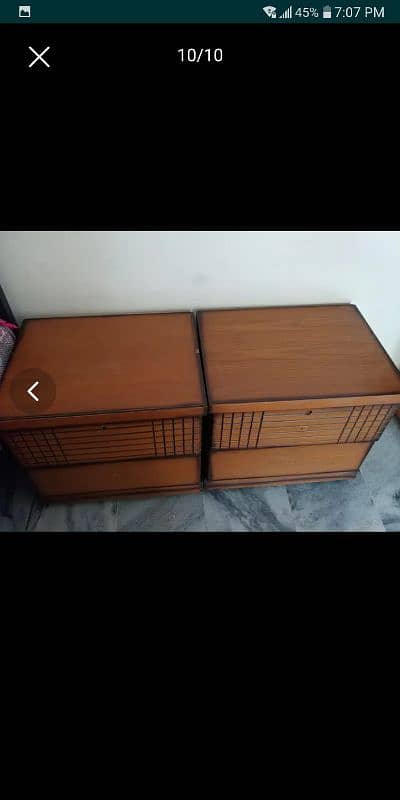 urgent sale king size bed dressing table and side table's 4