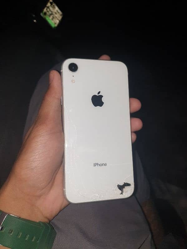 i phone xr 64gb fuc unlock 1