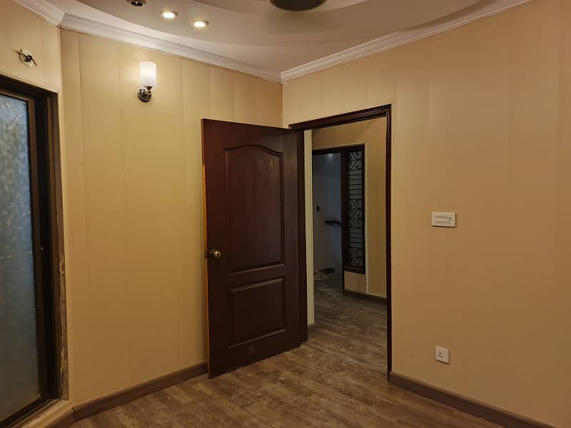 4 Marla 1st Floor For Rent In DHA Phase 1,Block H,Pakistan 18