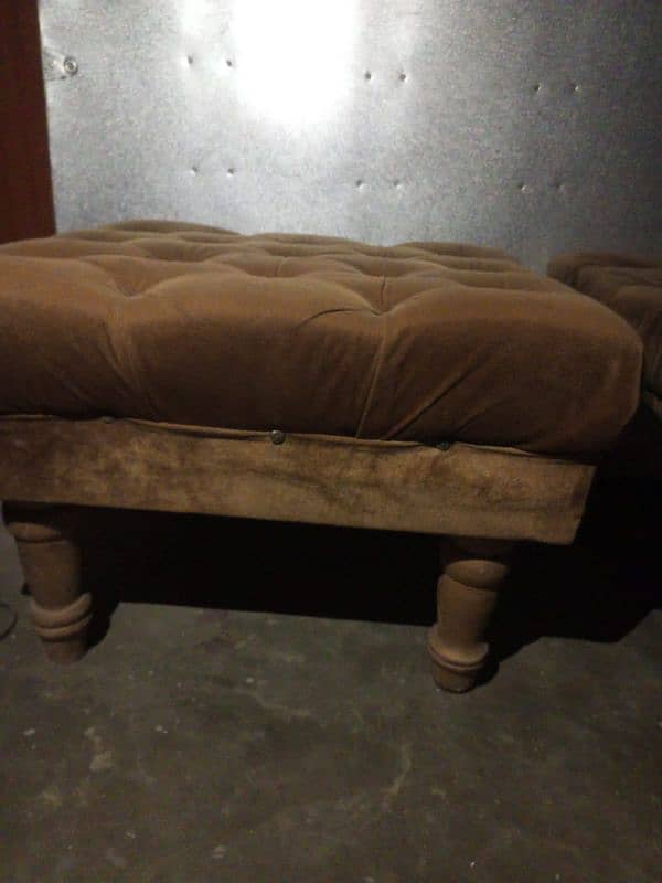 sofa urgent sell 3