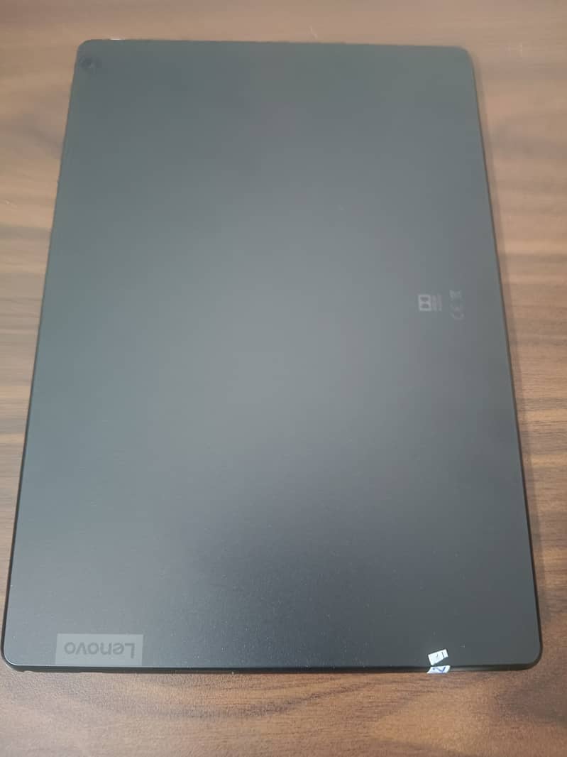 Lenovo M10 10 Inch Tablet in New Condition 4