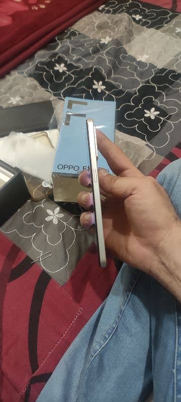 Oppo F21pro 4g Complete Box New Condition 1