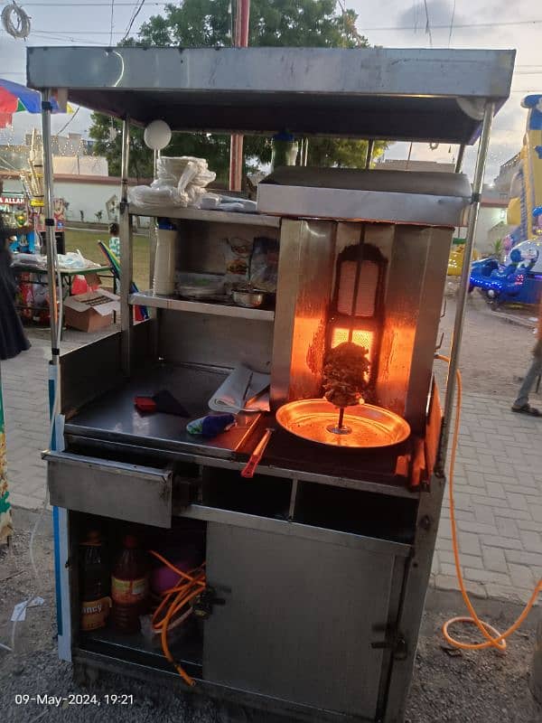 shawarma counter urgent sale 60k 4