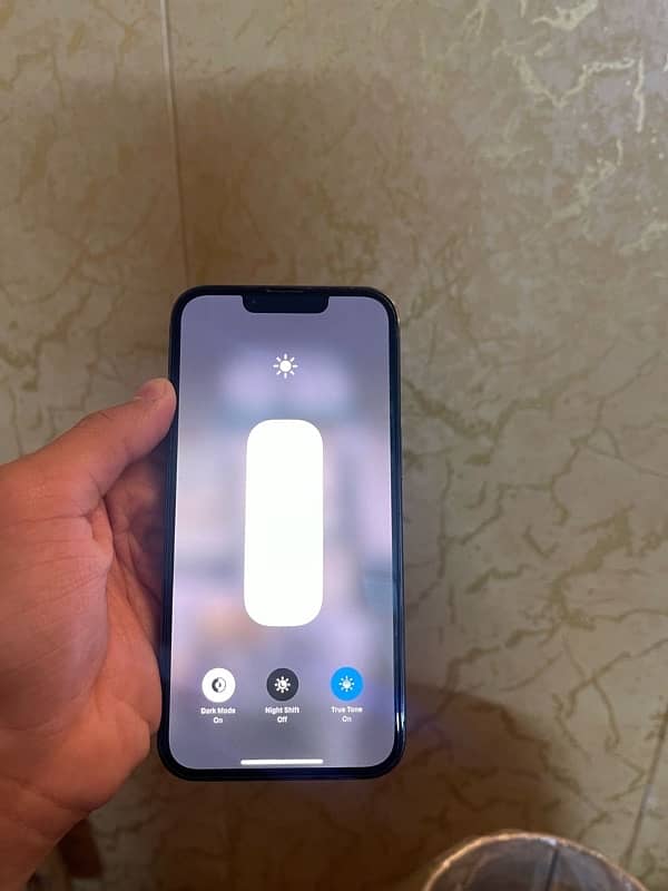 Iphone 13 pro [factory unlocked} with box 0