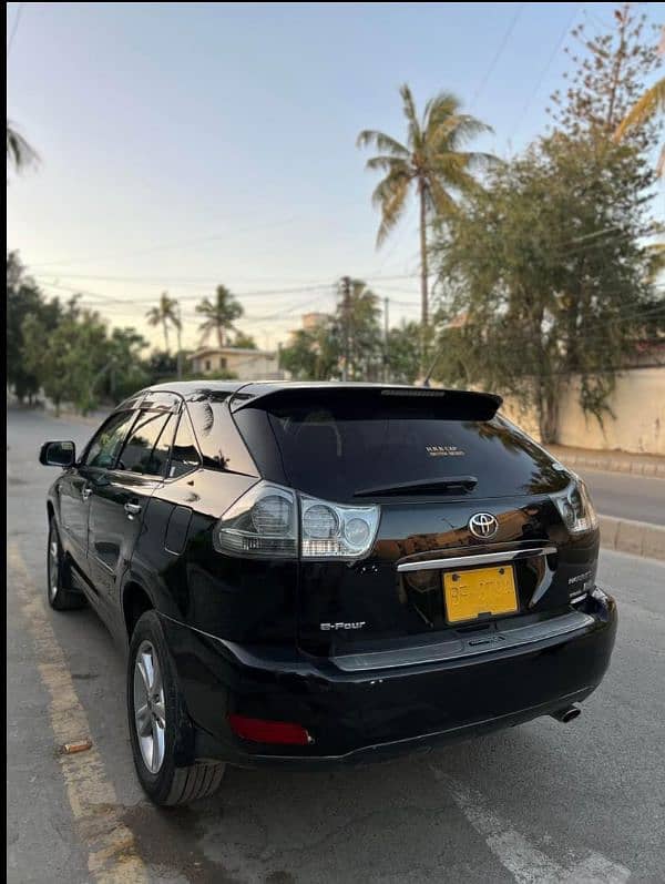 Toyota Harrier E-Four Hybrid 2008/13 Urgent sale 5