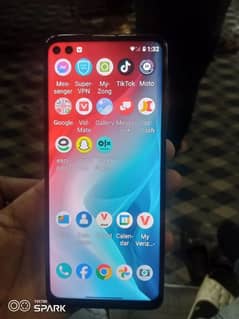 Motorola one 5g all OK ha bs halka sa touch break working 100% 4 128