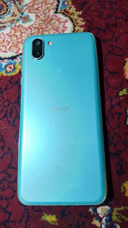 Aquos R2 non pta 4/64 0