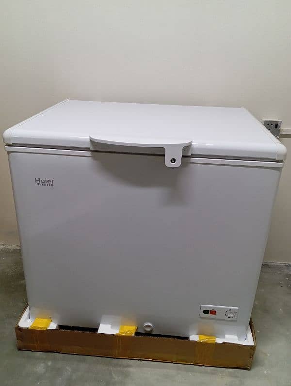 Haeir Freezer Model HDF-285 INV 1