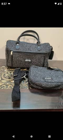 preloved bags and travelling bags men and women different prices