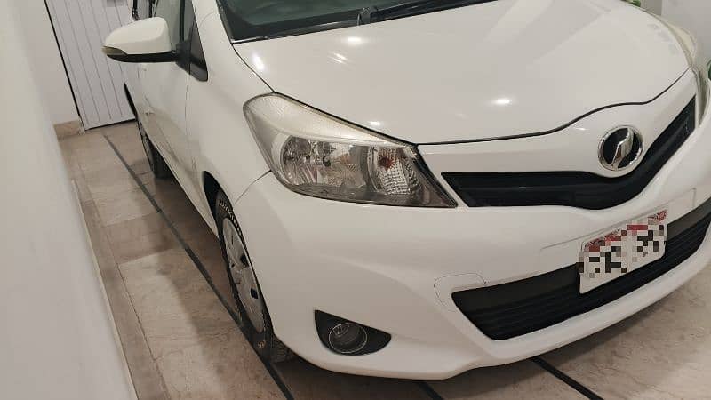 Toyota Vitz 2013 2