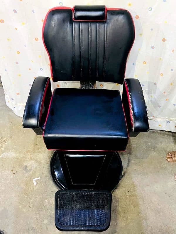 Salon Chairs For Sale (just 3 month use) 7