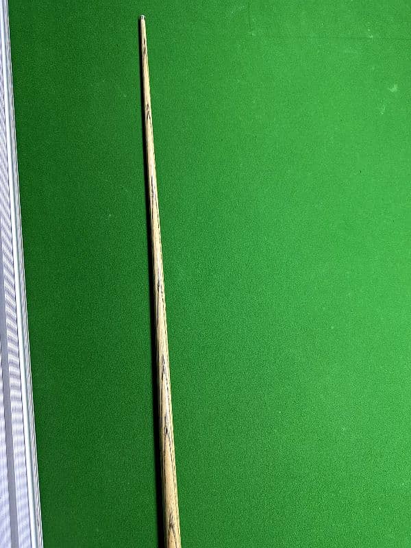 Snooker Cue Maximus Ultimate 2