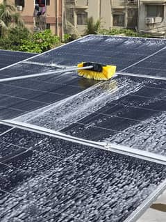 Solar Panel Cleaning Services