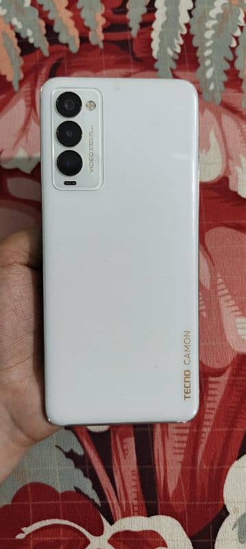 Tecno Camon 18P 8/128 0