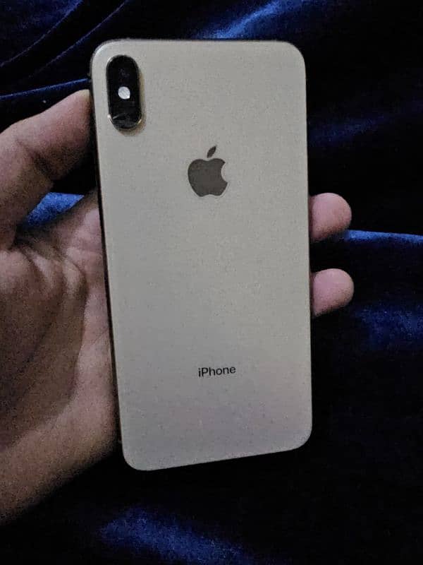 I phone xs max 64 gb ptarmigan approved 0