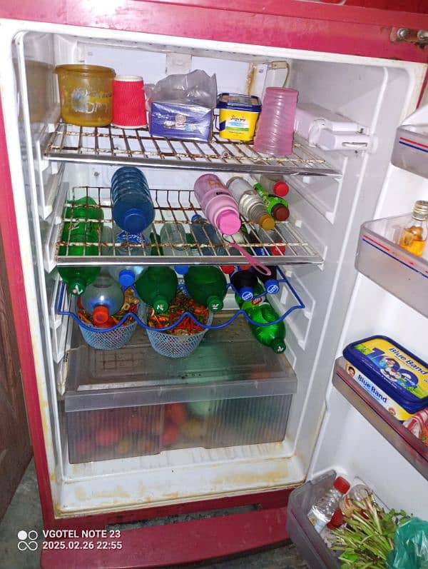 single fridge for sell 3