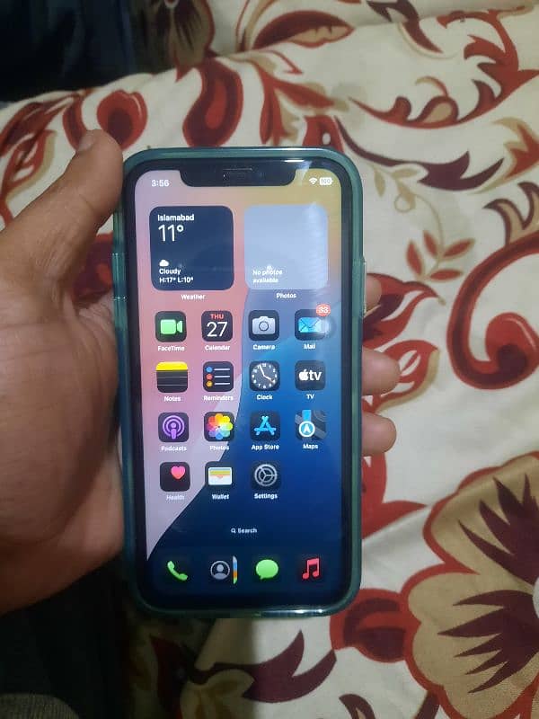 iphone 11 factory unlock non PTA 64gb green 9