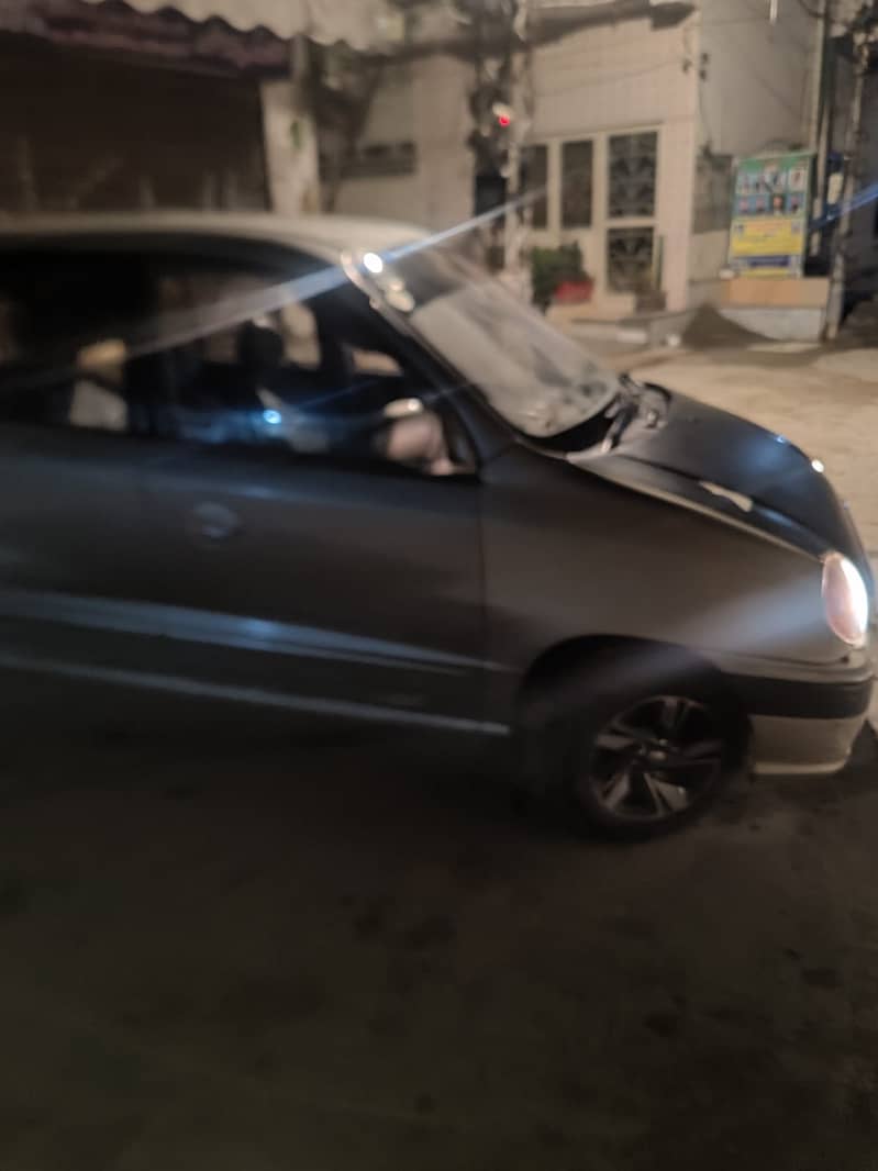 Hyundai Santro 2002 9