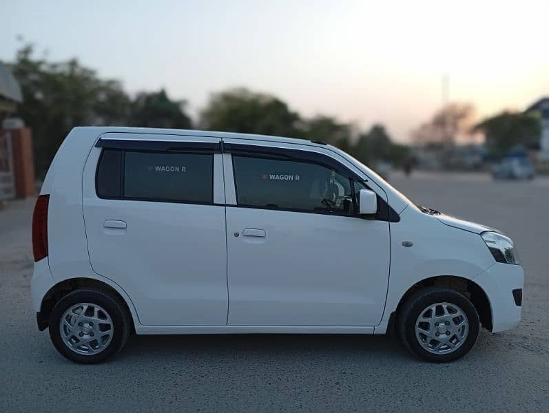 Suzuki Wagon R AGS 2021 8