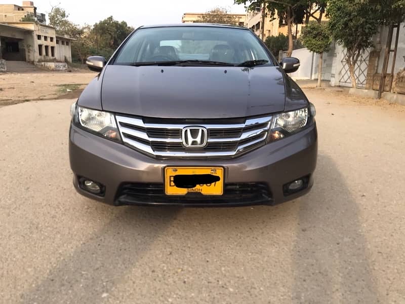 HONDA CITY ASPIRE 1.3 PROSMETIC ORIGNAL CONDITION 2015 MODEL 0