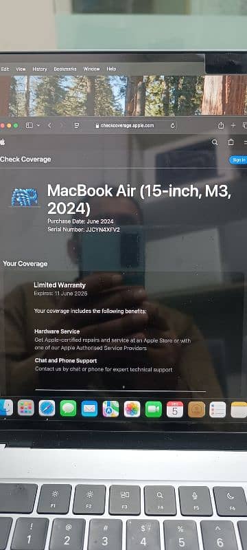 Apple MacBook Air M3 2024 15" Warranty till June 2025 16