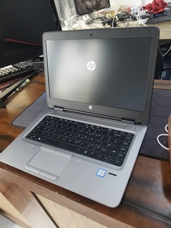 HP Elitebook 640 G2 i5 6th Gen 256 SSD 8 GB Ram with orignal Charger 1