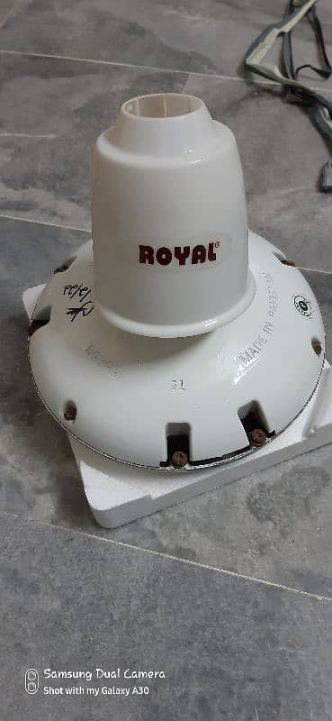 i am selling royal selling fan. 6