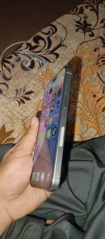 iphone 15 pro max 256GB JV 4