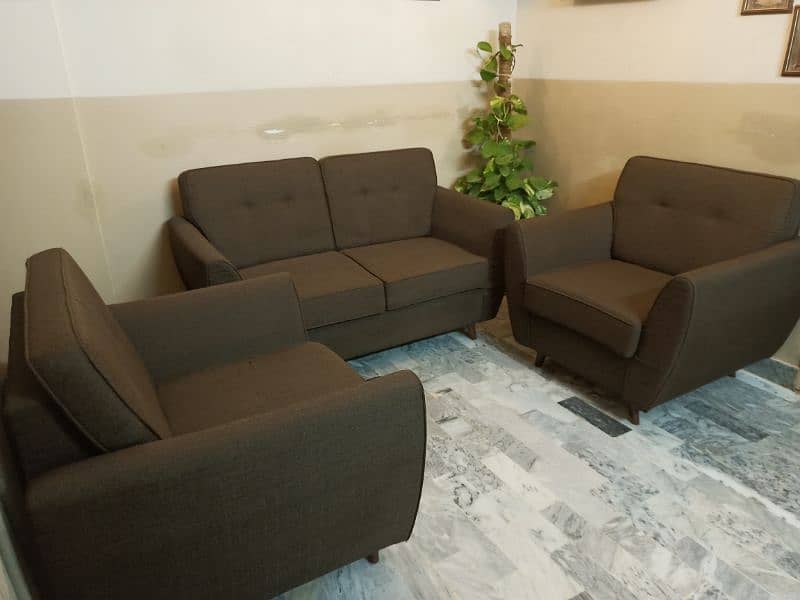 Sofa Set 4 seater Mint Condition 0