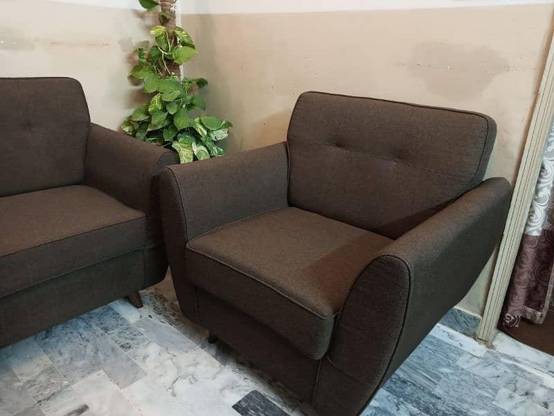 Sofa Set 4 seater Mint Condition 2