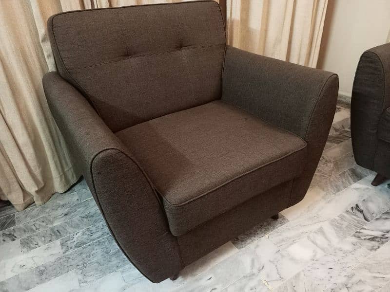 Sofa Set 4 seater Mint Condition 11