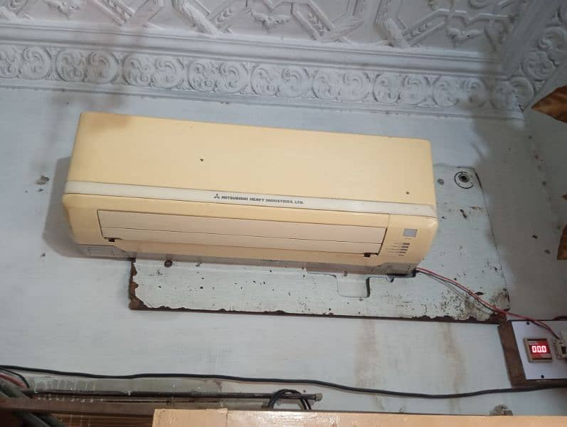 mitsubishi AC lush condition for sale o3o5/6/6/4/4/9/7/9 0