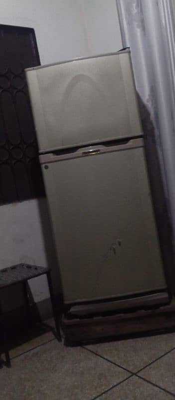 dawlance fridge 2