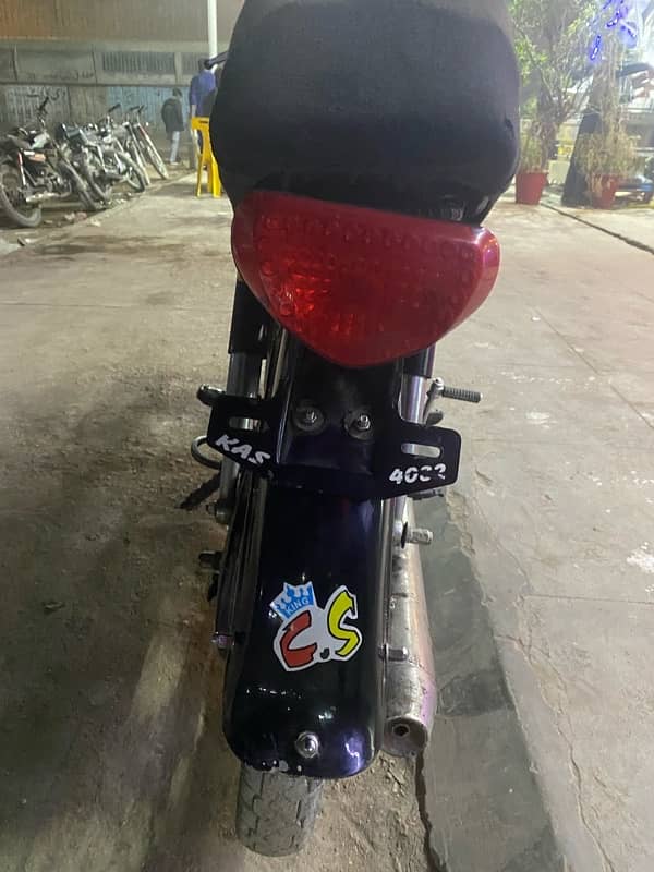 bike new condition ha bus  interested log WhatsApp par messeg Kara 3