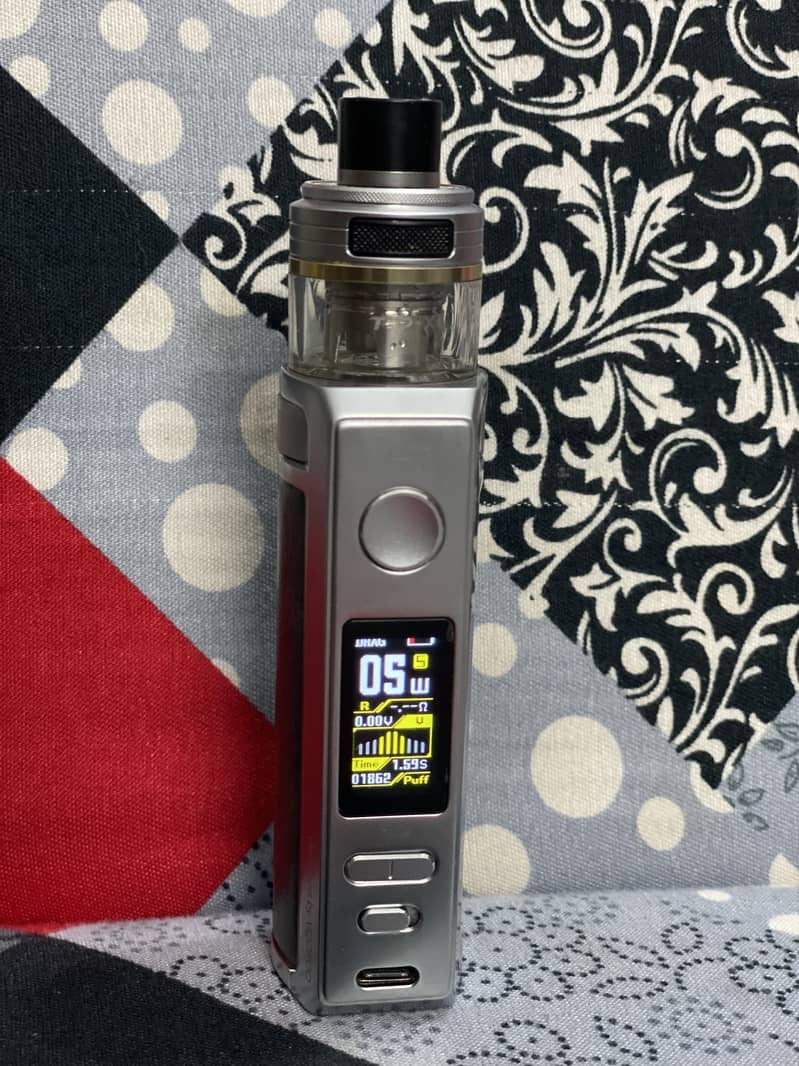 VAPE DRAG S PRO VOOPOO 80w 3000mah battery like new for sale 2