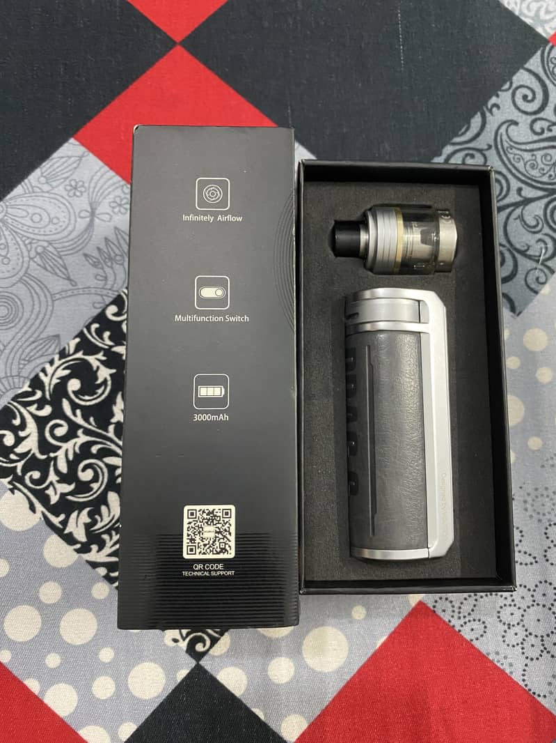 VAPE DRAG S PRO VOOPOO 80w 3000mah battery like new for sale 5